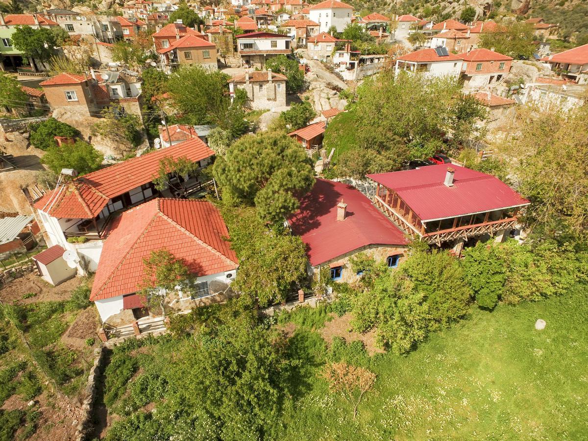 Agora Pansiyon Kapikiri Exteriör bild